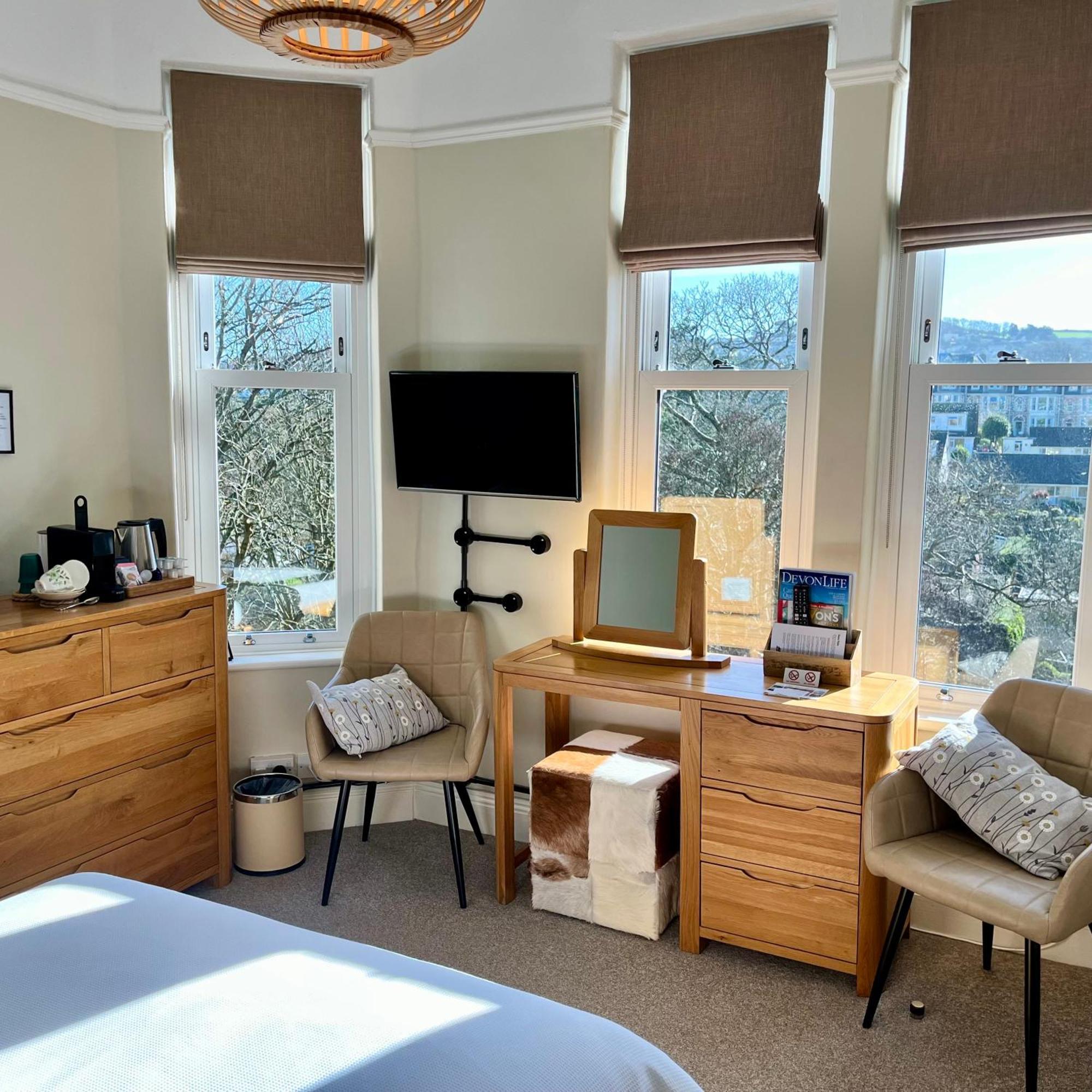 The Devonian Hotel Ilfracombe Buitenkant foto